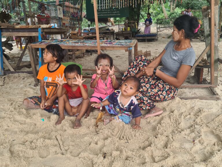 rencontre locale village thaïlandais voyage incentive authentique