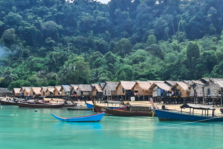 lodges flottants jungle Thaïlande hébergement exclusif incentive