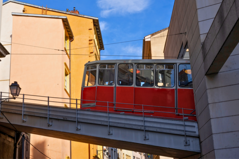 funiculaire Lyon activité découverte team building